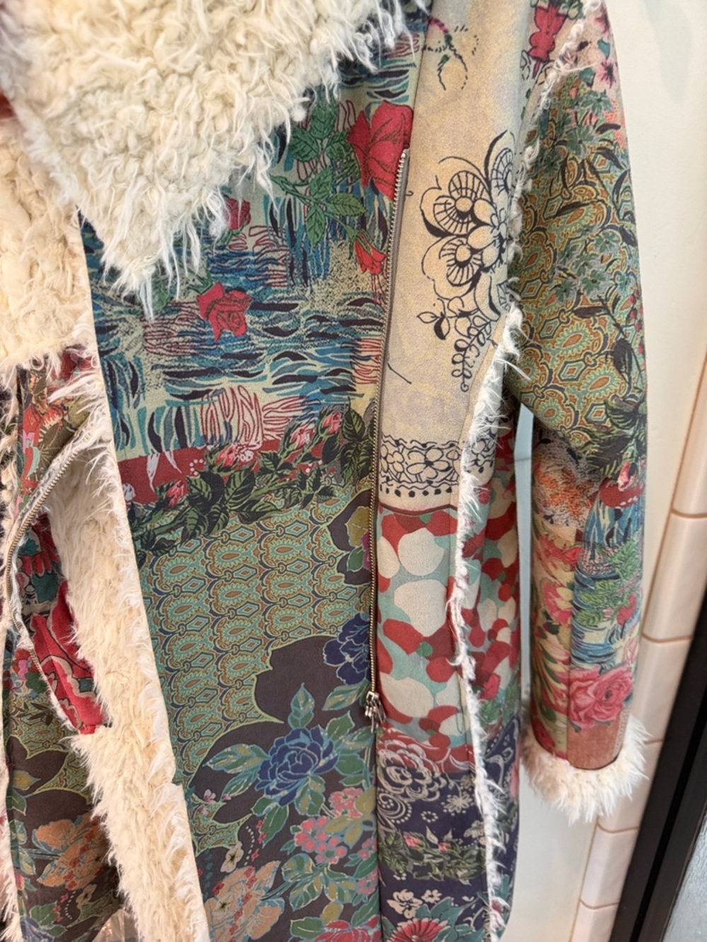 Johnny Was Multicolor Floral Patchwork BIYA Coat with Cream Faux-Shearling - Picture 6 of 10
